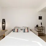 Апартаменти Calypso- Superbe Perle, Vieil Antibes, Wifi, Climatisation