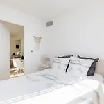 Calypso- Superbe Perle, Vieil Antibes, Wifi, Climatisation Апартаменти Антіб